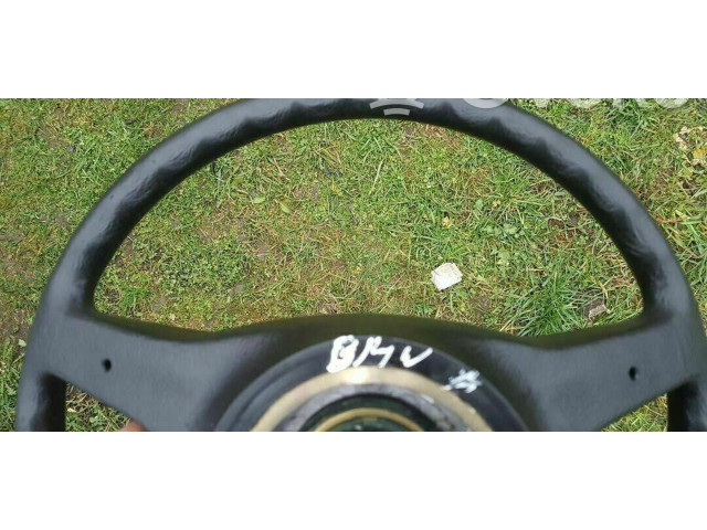 Volant BMW 3 E30 1990 11528964  