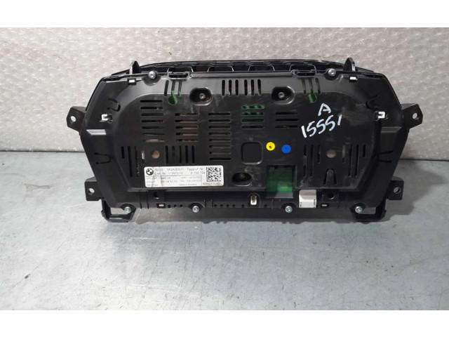 Přístrojová deska  BMW 1 F40 2019 5A2A3E8  