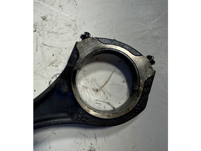 Píst 8340FF   Mercedes-Benz ML W164    642.940 