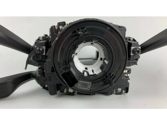 Подрулевой переключатель 8V0953521HD, 8V0953502AK   Audi Q2 -