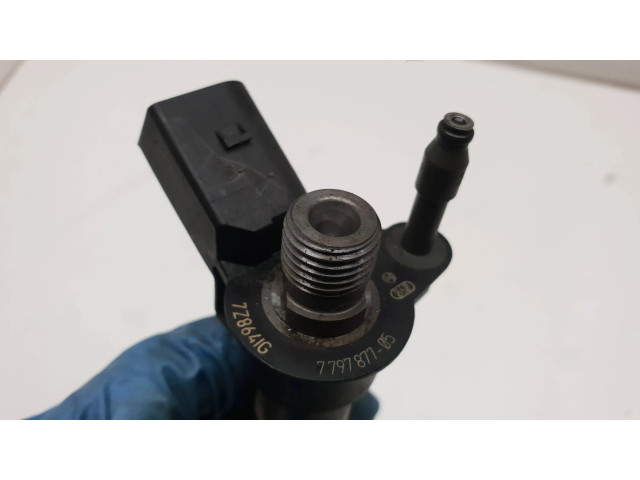 Vstřikovač 7797877   BMW 1 E82 E88  pro naftový motor 2.0 N47d20 
