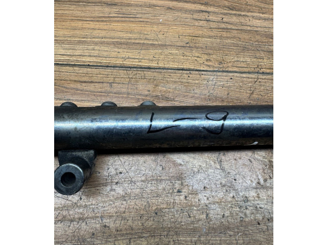 Vstřikovací lišta 0445215025, 008031L3   Volvo V40     