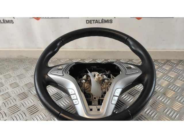 Руль Hyundai ix20   561101K250      