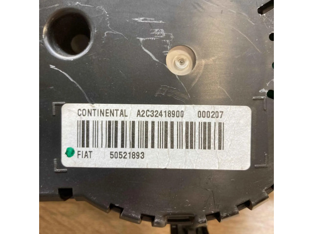 Přístrojová deska  Alfa Romeo Giulietta 2000 50521893, A2C32418900  