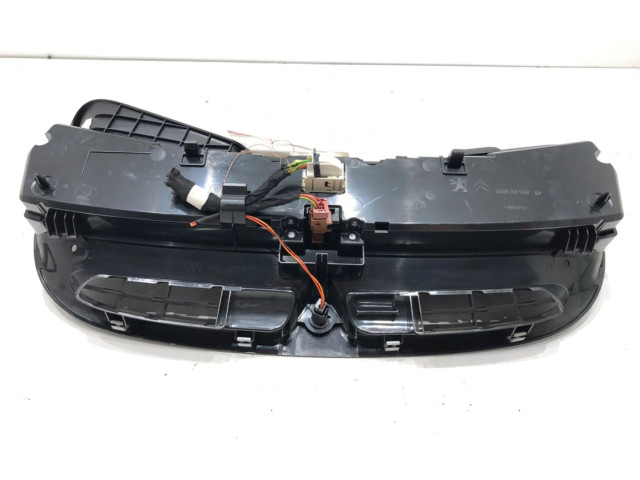 Přístrojová deska  Citroen C3 Picasso 2015 9810073977  