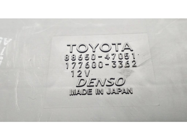 Блок управления 8865047051, 1776003362   Toyota Prius (XW20)