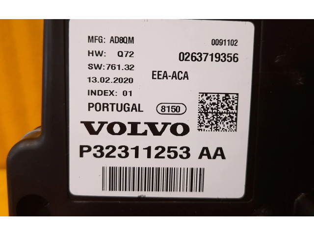 Přístrojová deska  Volvo V60 2019 32311253, 32311253  