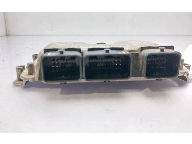 Řídící jednotka 9637837880   Peugeot 106 