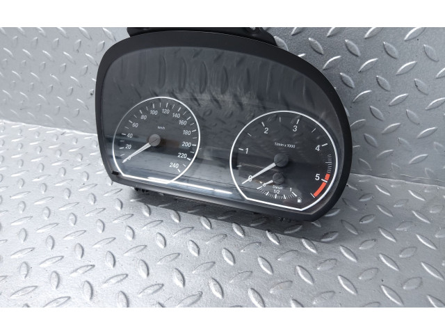 Přístrojová deska  BMW 1 E81 E87 2007 1042775, 104277503  
