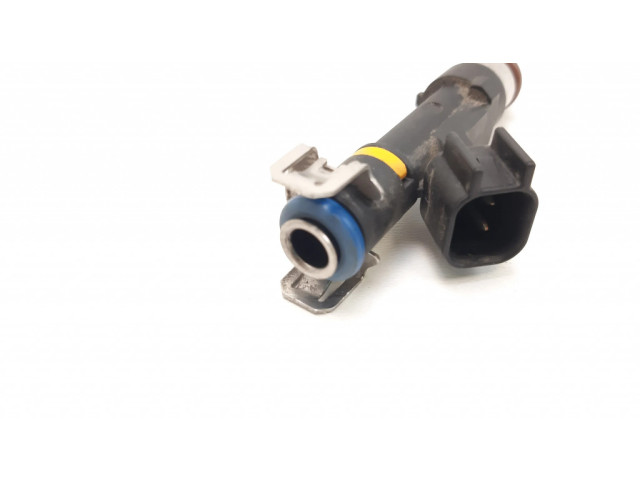 Vstřikovač 0280158103, 4221105124625   Mazda 6  pro benzínový motor 2.0  