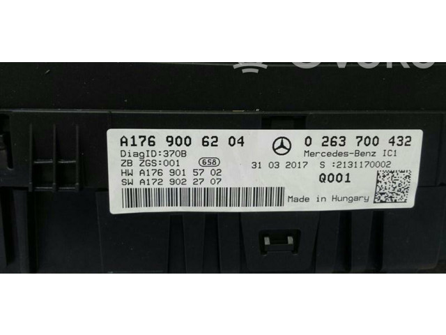 Přístrojová deska  Mercedes-Benz A W176 2017 A1769006204  
