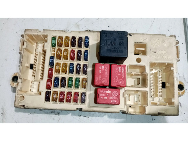 Pojistková skříňka Řídící jednotka BSM 51715858   Fiat Stilo 2005