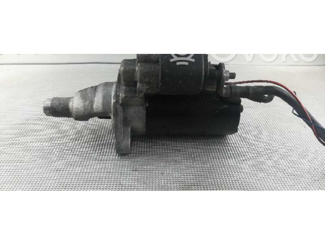 Vstřikovací lišta 0001109021   Audi A4 S4 B5 8D     