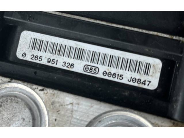 Jednotka ABS 0265951326, 00615J0847   Peugeot 5008 2011