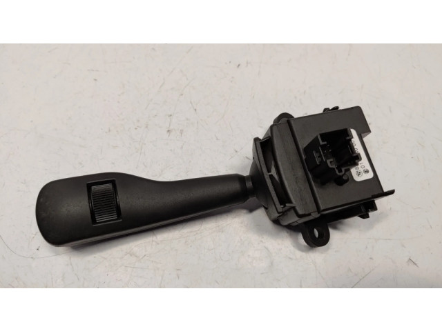Ручка стеклоочистителей 8363664, 61318363664   BMW 3 E46