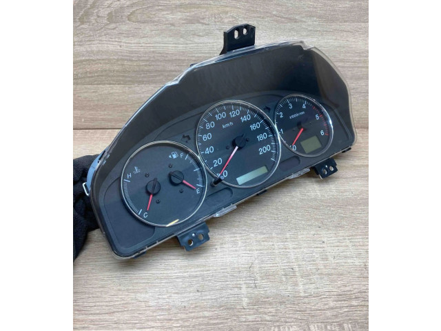 Přístrojová deska  Mazda MPV II LW 1999 1575204340, LE5955430  