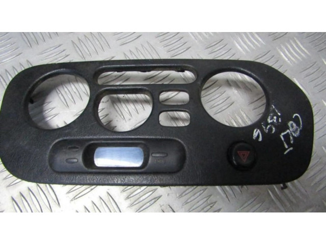 Дисплей    MR189269   Mitsubishi Colt