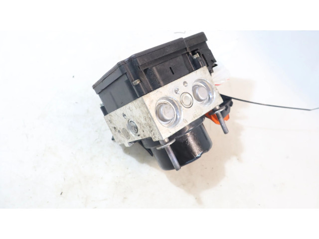Jednotka ABS 062109-75153   Toyota Yaris 2015