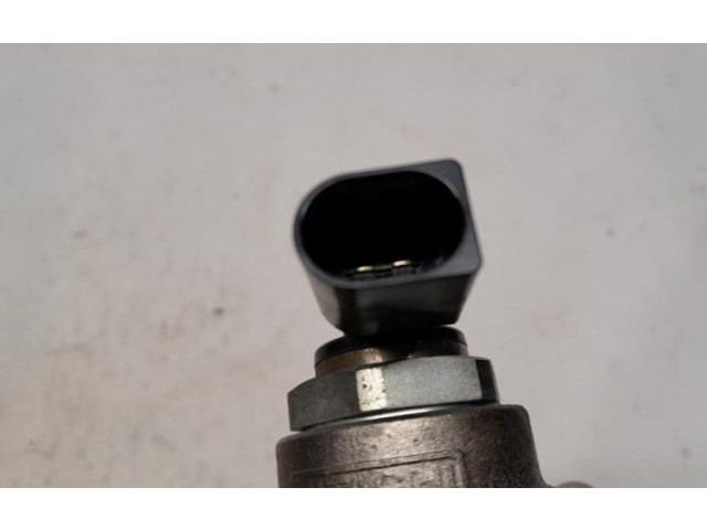 Vstřikovací čerpadlo O223838   Volkswagen Eos    BLF 