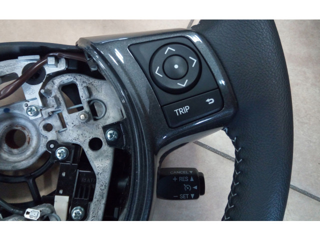 Volant Toyota Yaris 2018 45100OD49024  