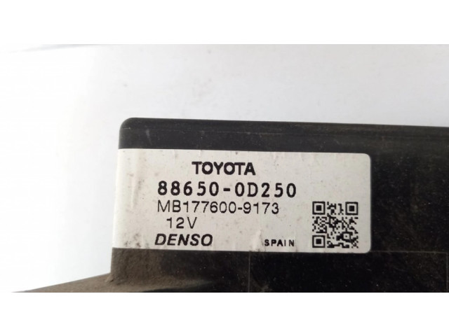 Модуль блока управления кондиционером 886500D250   Toyota Yaris