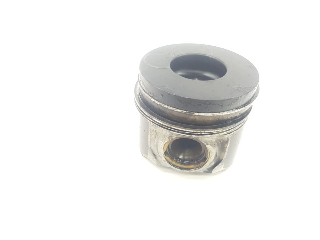 Píst 03G107065C, 03G107065C   Volkswagen Touran I    BKD 