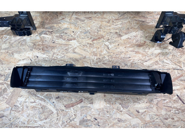 Поршень Комплект радиатора    Land Rover Range Rover Sport L461  