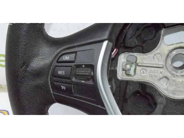 Volant BMW 7 G11 G12 2015 32306863346, 62560150D  