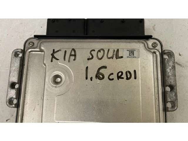 Řídící jednotka 391112A121   KIA Soul 2009