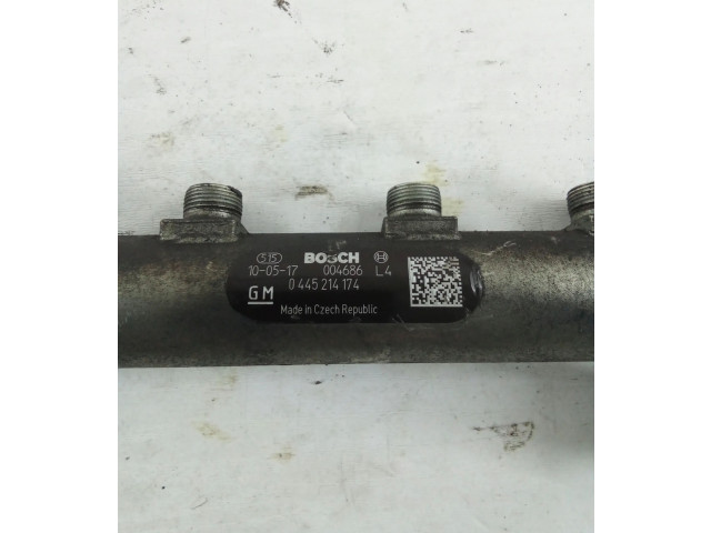 Топливная рампа 0445214174   Chevrolet Captiva  