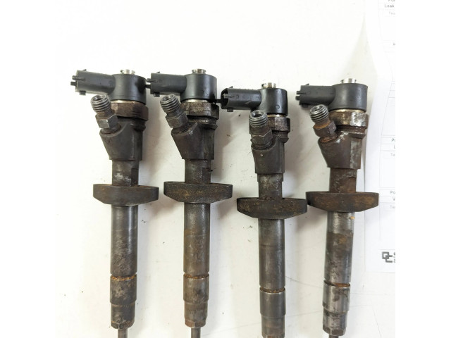 Vstřikovač 8200084534   Renault Vel Satis  pro naftový motor 2.2  