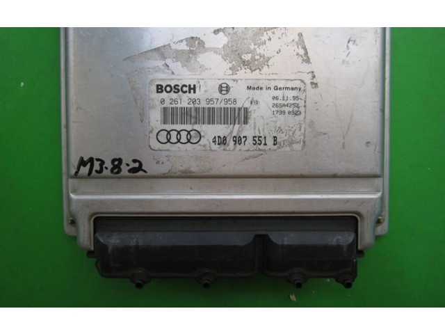 Řídící jednotka 4D0907551B, 0261203958   Audi A6 S6 C4 4A 1997
