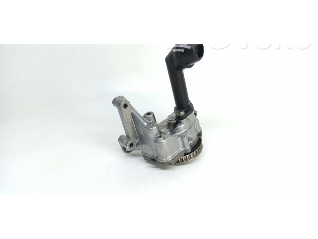 Масляный насос  CAYC 03L115105B  Skoda Superb B6 (3T) 