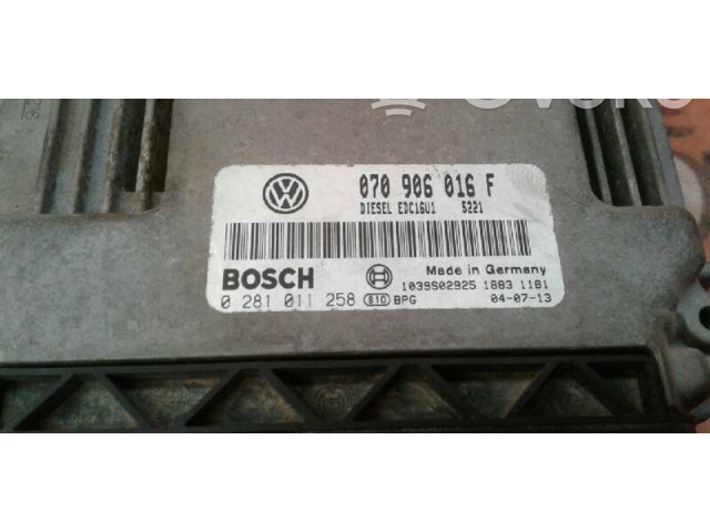Řídící jednotka 070906016F, 0281011258   Volkswagen Touareg I 2004