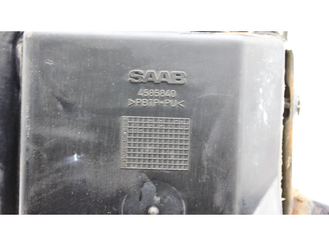 Блок предохранителей  4585840   Saab 9-5    