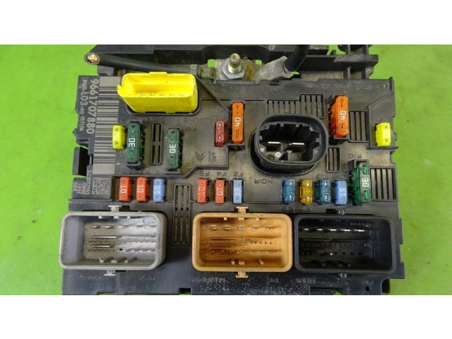 Pojistková skříňka Řídící jednotka BSM 9661707880   Citroen C2 2006