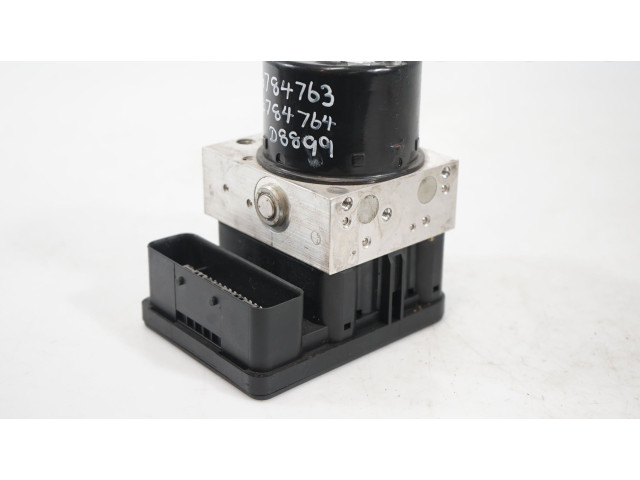 Jednotka ABS 6784763, D8899   BMW 1 E82 E88 2008
