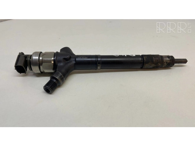Vstřikovač 236700R180, 02K92487   Toyota Avensis T250  pro naftový motor 2.0  D4D