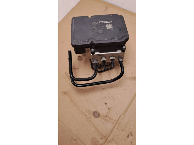 Jednotka ABS 31261142, 000404974D0   Volvo XC70 2008