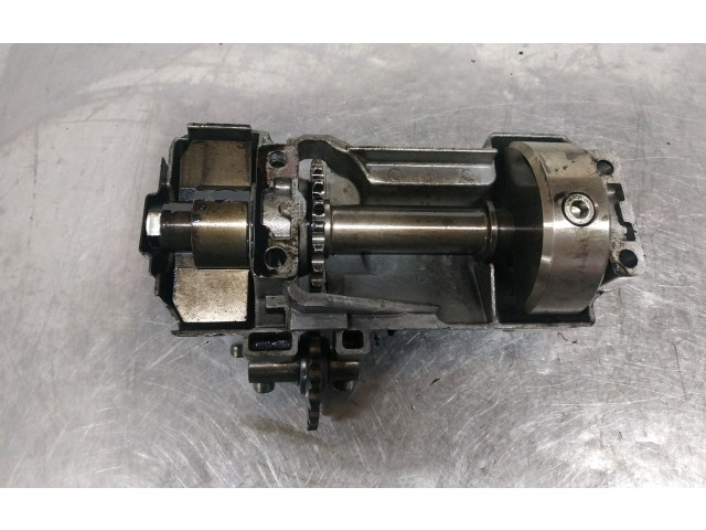 Čerpadlo oleje 059103337B   Audi A4 S4 B6 8E 8H   AKE
