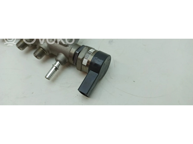 Vstřikovací lišta 8514154, 0281002949   BMW X4 F26  pro naftový motor 2.0  
