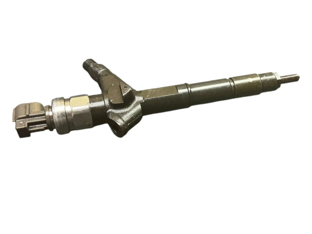 Vstřikovač AW401AW4, 02F112295   Nissan X-Trail T30     