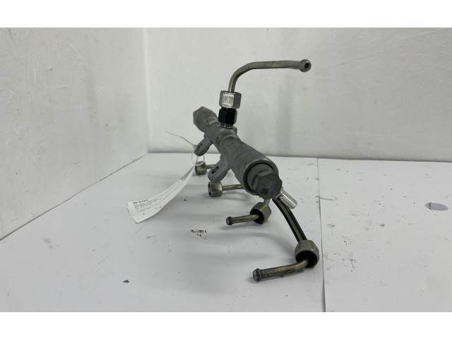 Vstřikovací lišta 9821399680   Peugeot 2008 I    YHY 