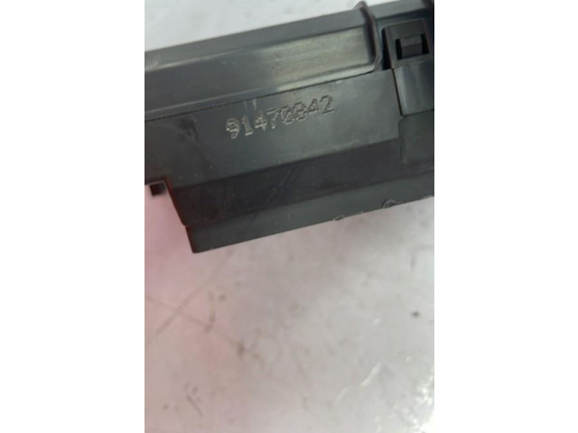 Pojistková skříňka Řídící jednotka BSM 9807531689   Peugeot 2008 I 2013
