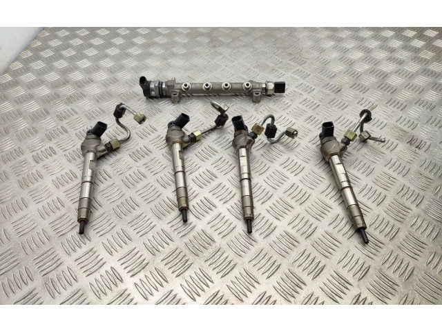 Vstřikovač 0445110471, 04L130277AE   Skoda Octavia Mk3 (5E)     