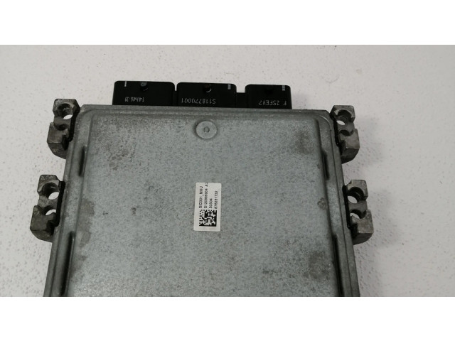 Блок управления двигателя 8200659536   Renault Megane II