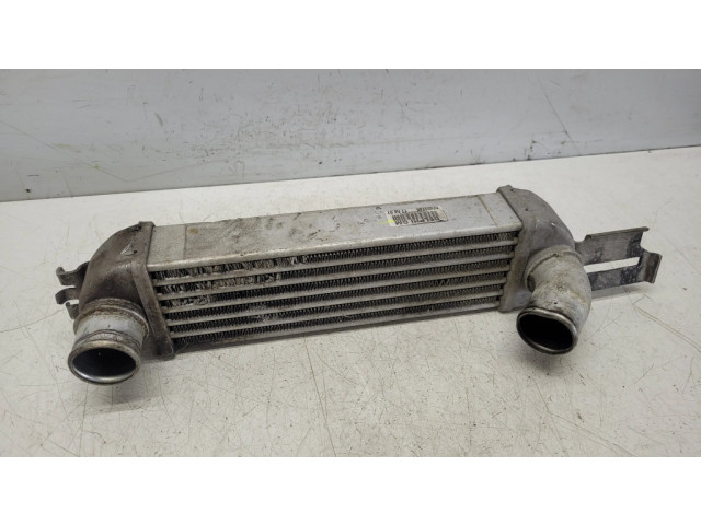 Интеркулер  52401245   Opel Meriva A 1.7