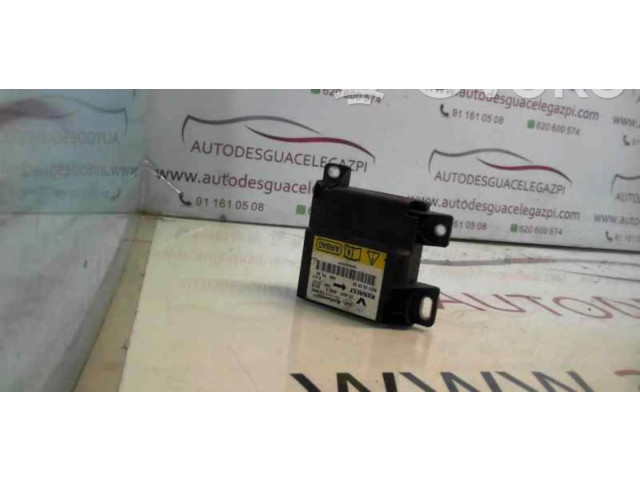 Блок подушек безопасности S8W0F22A2CP   Renault Sandero I