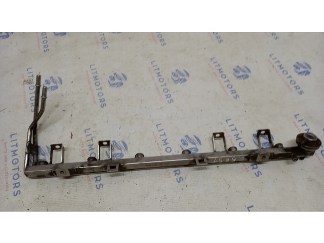 Vstřikovací lišta 14279851353   BMW 5 E39  pro naftový motor 2.5  