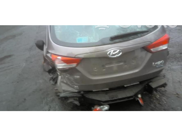 Zpětné zrcátko  Hyundai ix20 2011  876201K030CA  